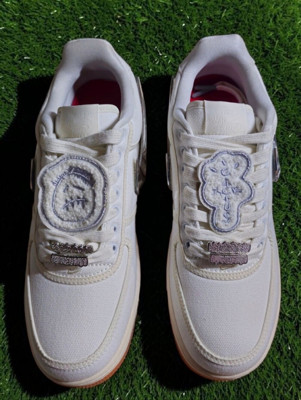 Travis Scott x Nike Air Force 1 Low Sail Size 11 Lightly Worn - Picture 4 of 7